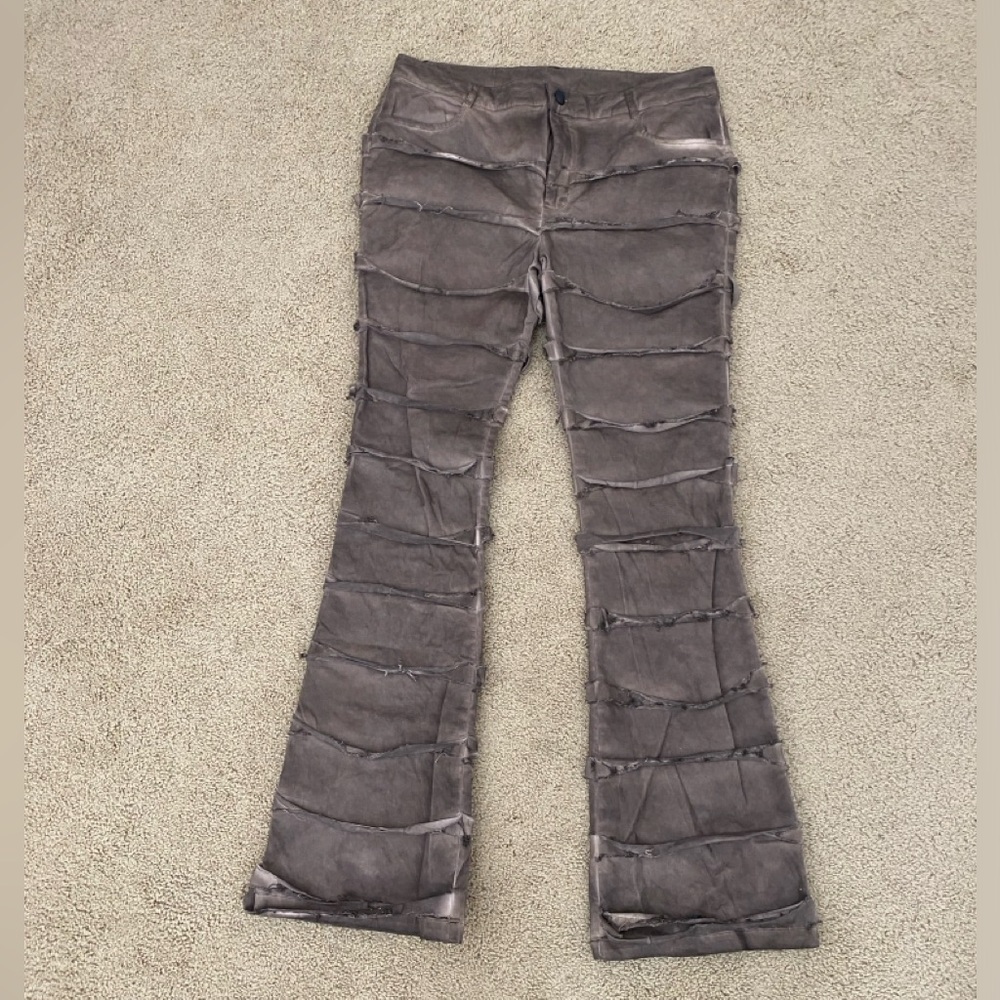 DARKER WAVS Distressed Pants